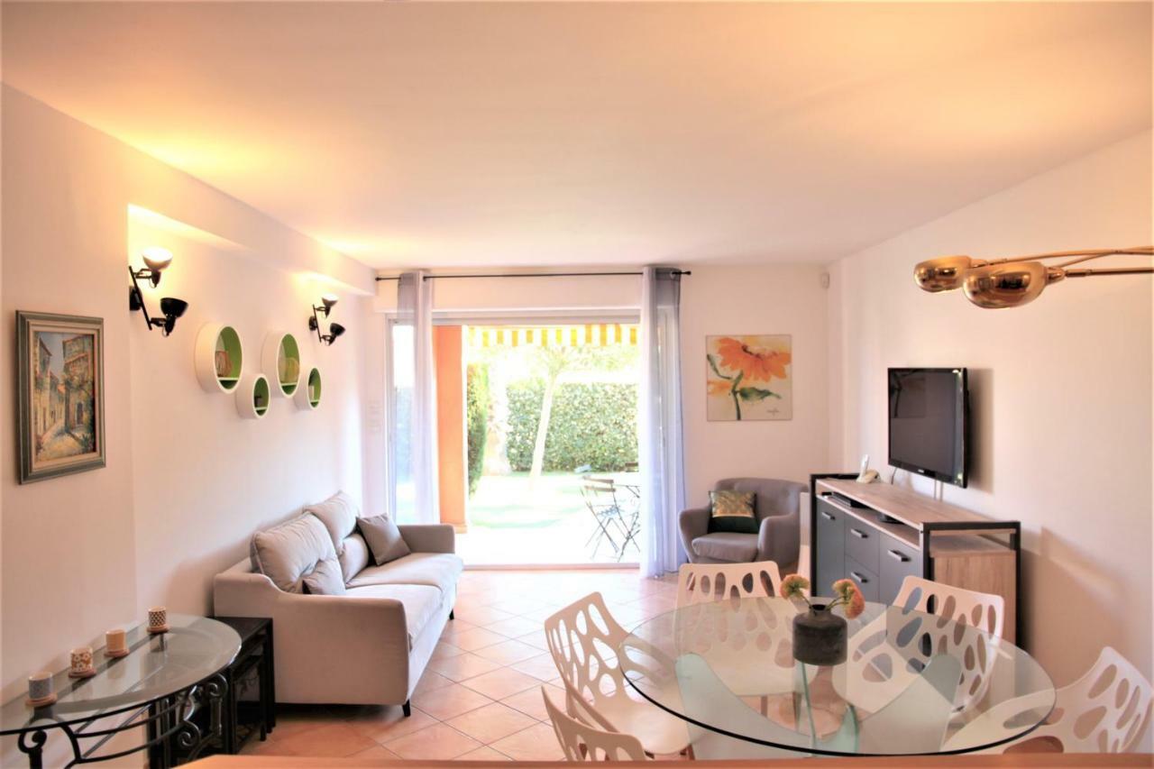 Les Soleiades Appartement La Londe-les-Maures Buitenkant foto