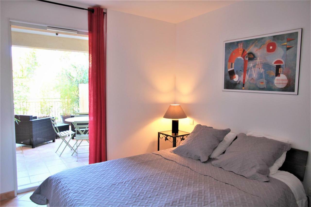 Les Soleiades Appartement La Londe-les-Maures Buitenkant foto